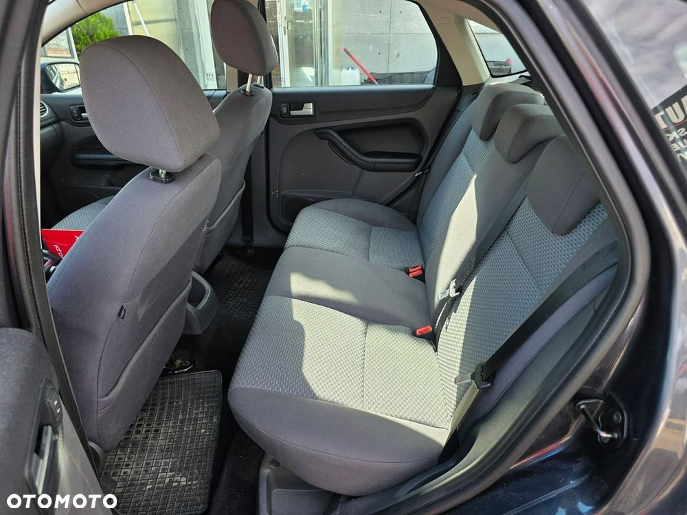 Ford Focus 1.6 Silver X - 20