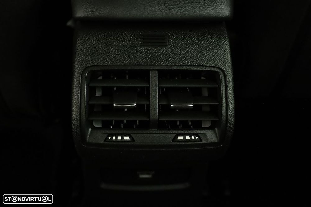 Citroën C4 1.2 PureTech Plus EAT8 - 23