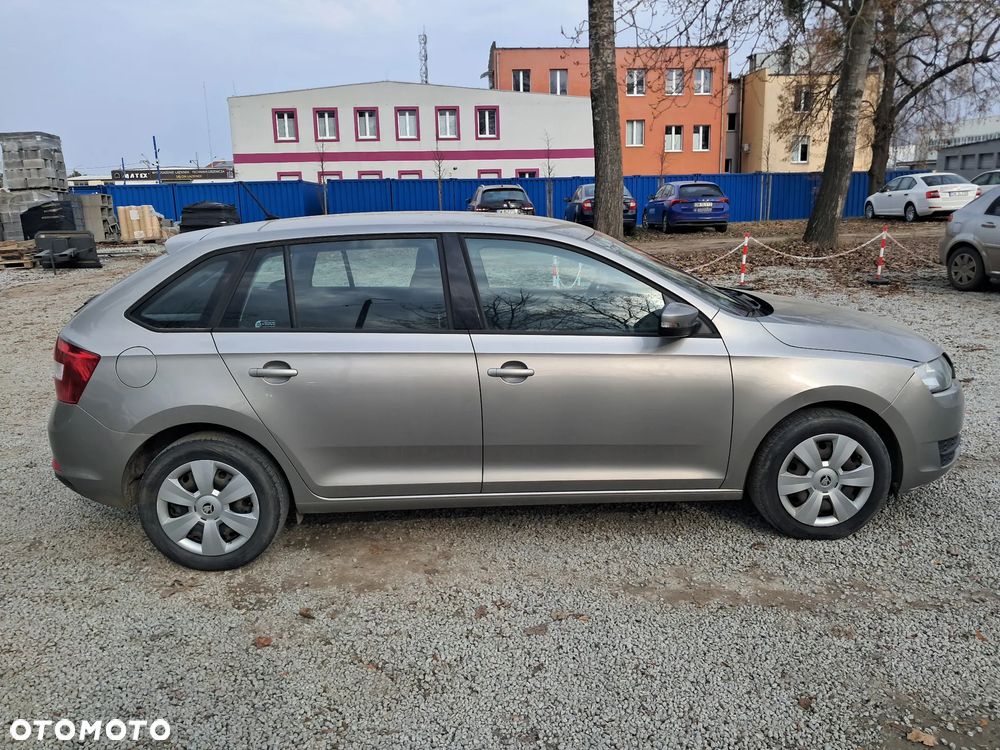 Skoda RAPID 1.2 TSI Active - 3
