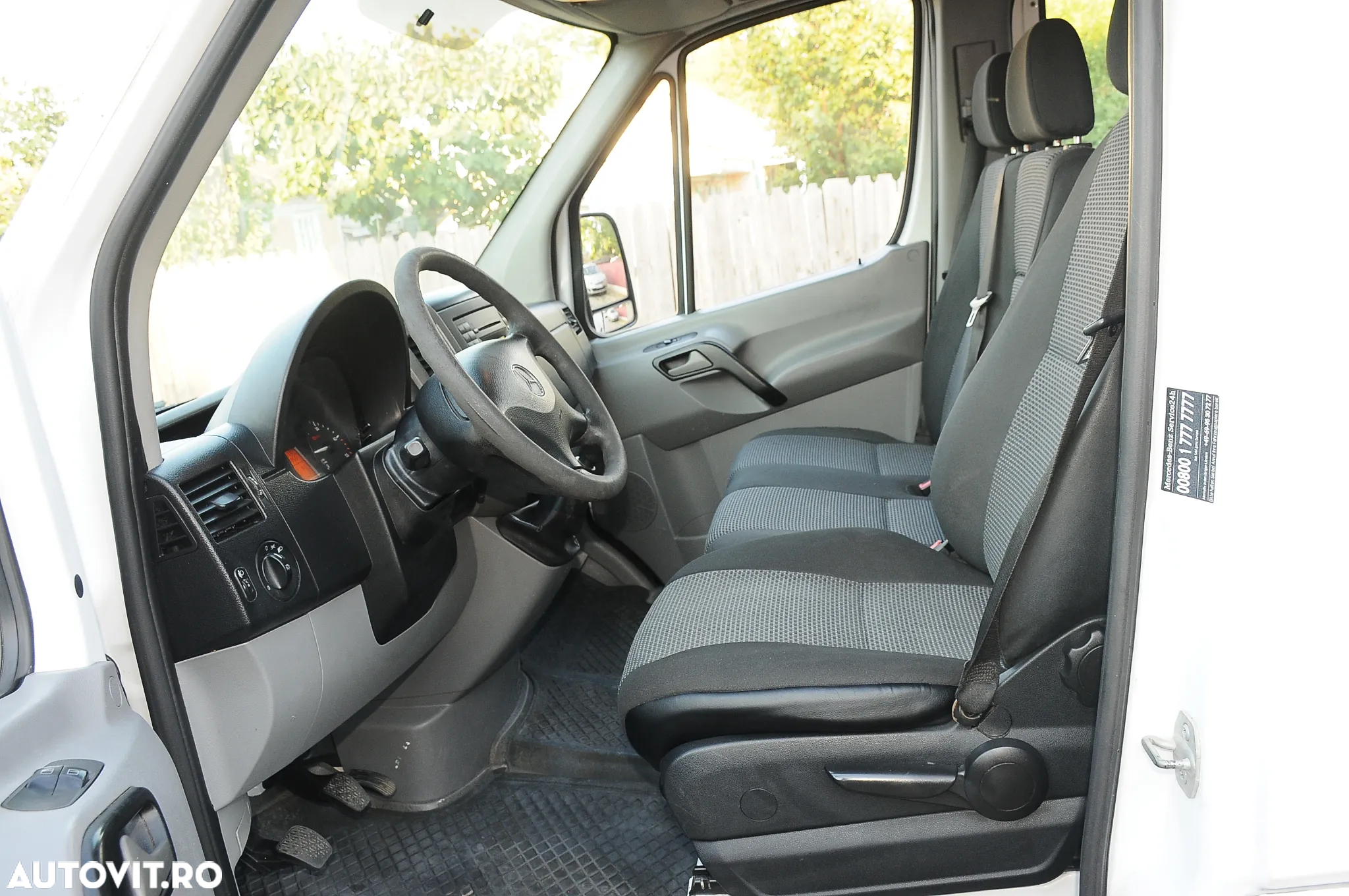 Mercedes-Benz Sprinter - 9