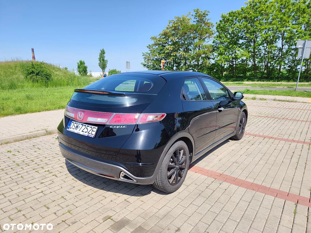 Honda Civic 1.4 i-VTEC - 5