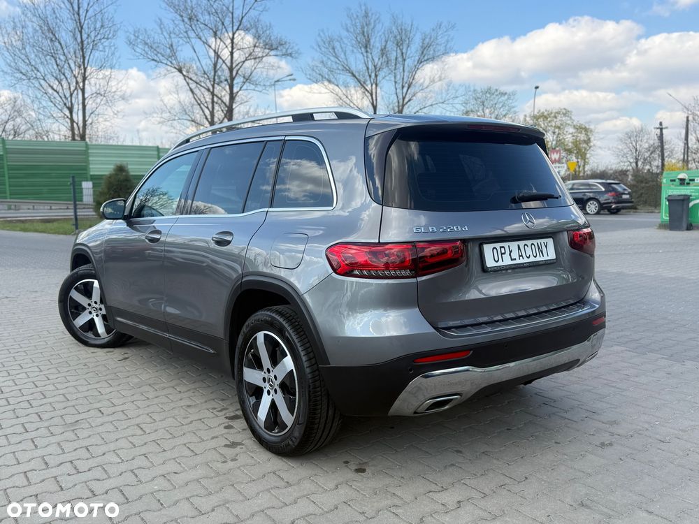 Mercedes-Benz GLB 220 d 8G-DCT - 4