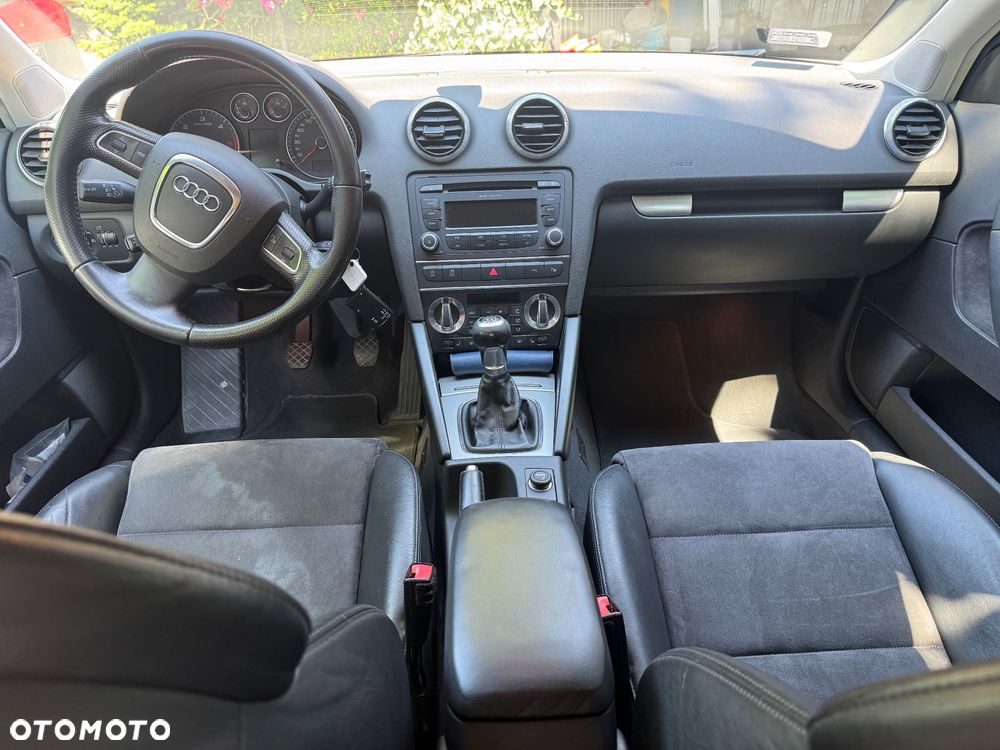 Audi A3 Sportback 2.0 TDI DPF Ambition - 11