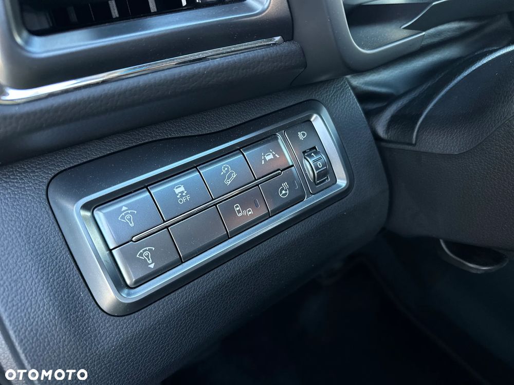 SsangYong/KGM Tivoli - 8