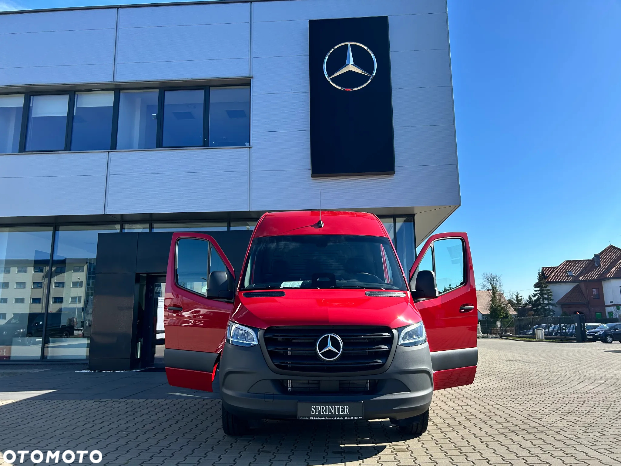 Mercedes-Benz SPRINTER 317 CDI FURGON STANDARD - 4