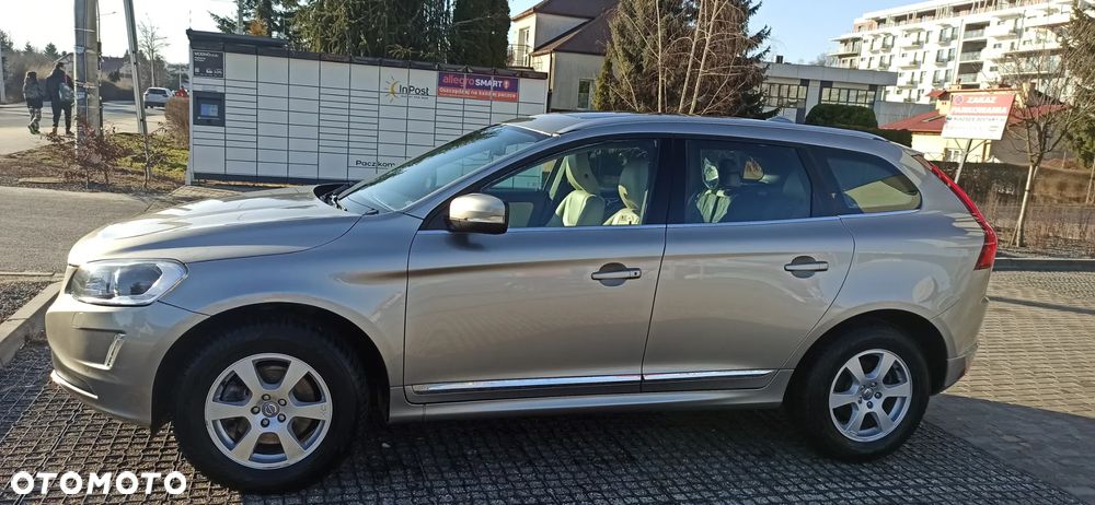 Volvo XC 60 D4 AWD Summum - 9