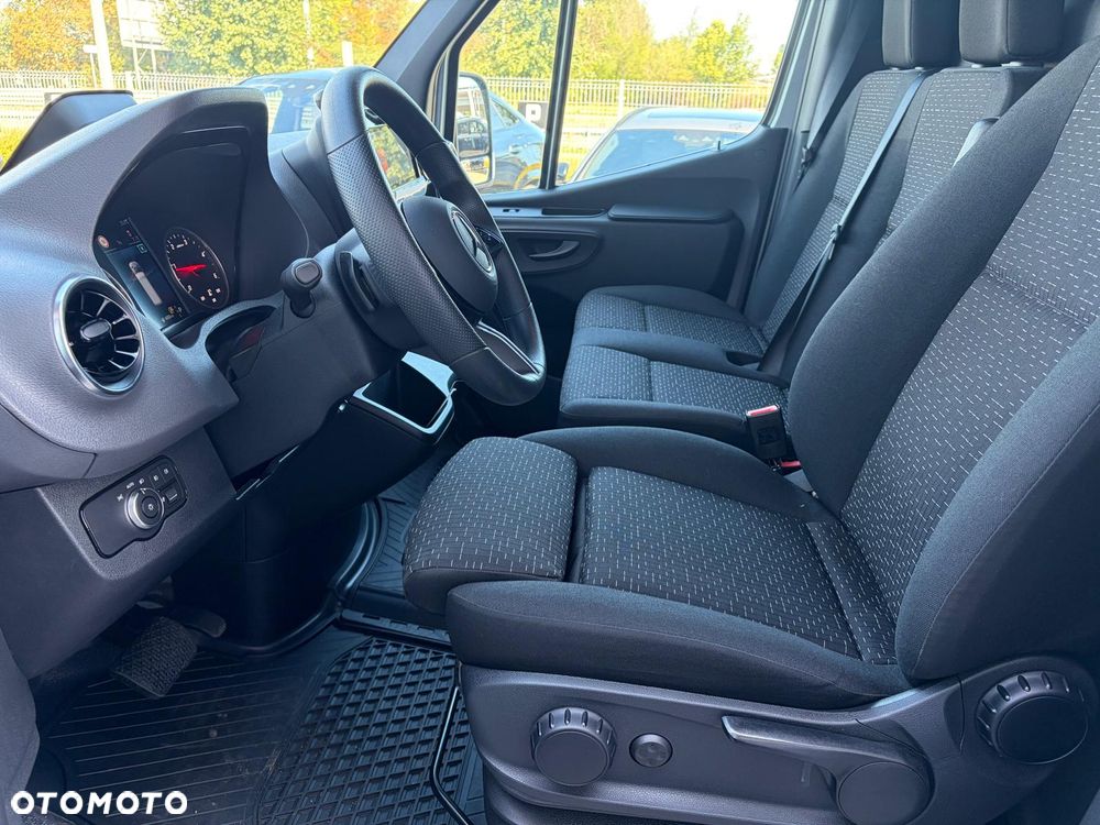 Mercedes-Benz Sprinter L3H2 Furgon - 16