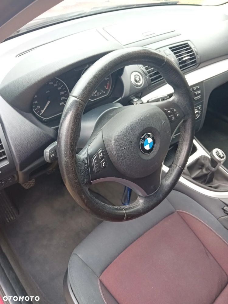 BMW Seria 1 - 10