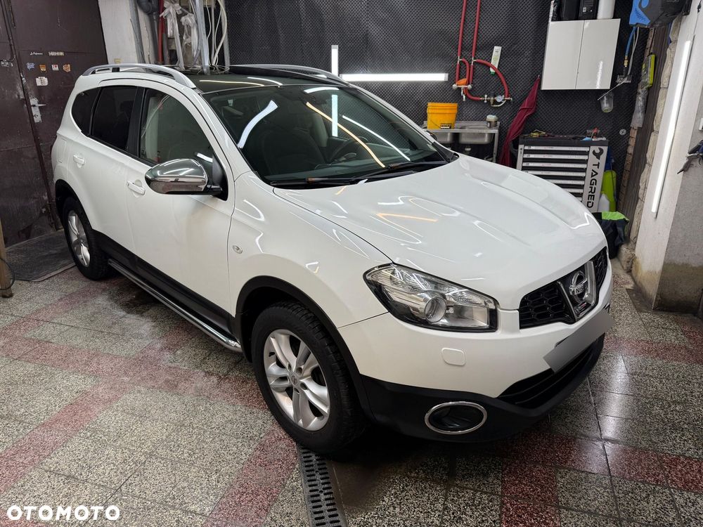 Nissan Qashqai+2 2.0 Tekna Premium - 1