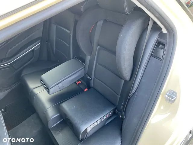 Mercedes-Benz Klasa E 200 T CDI 7G-TRONIC - 10