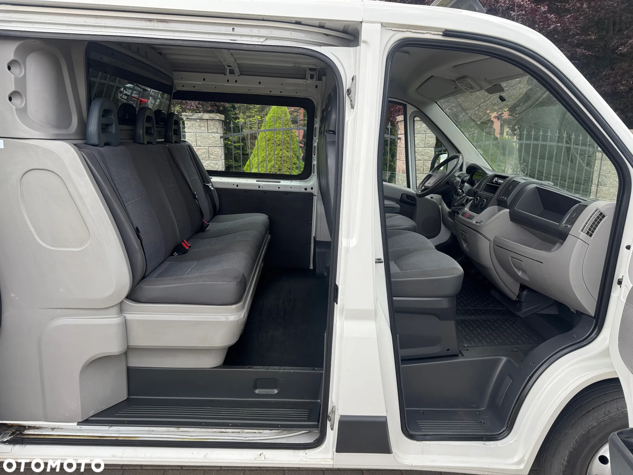 Peugeot BOXER KLIMA 6 OSÓB - 2