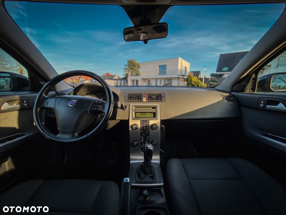 Volvo V50 2.0D - 9