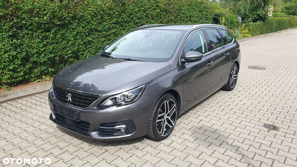 Peugeot 308 1.2 PureTech GPF Allure Pack S&S - 2