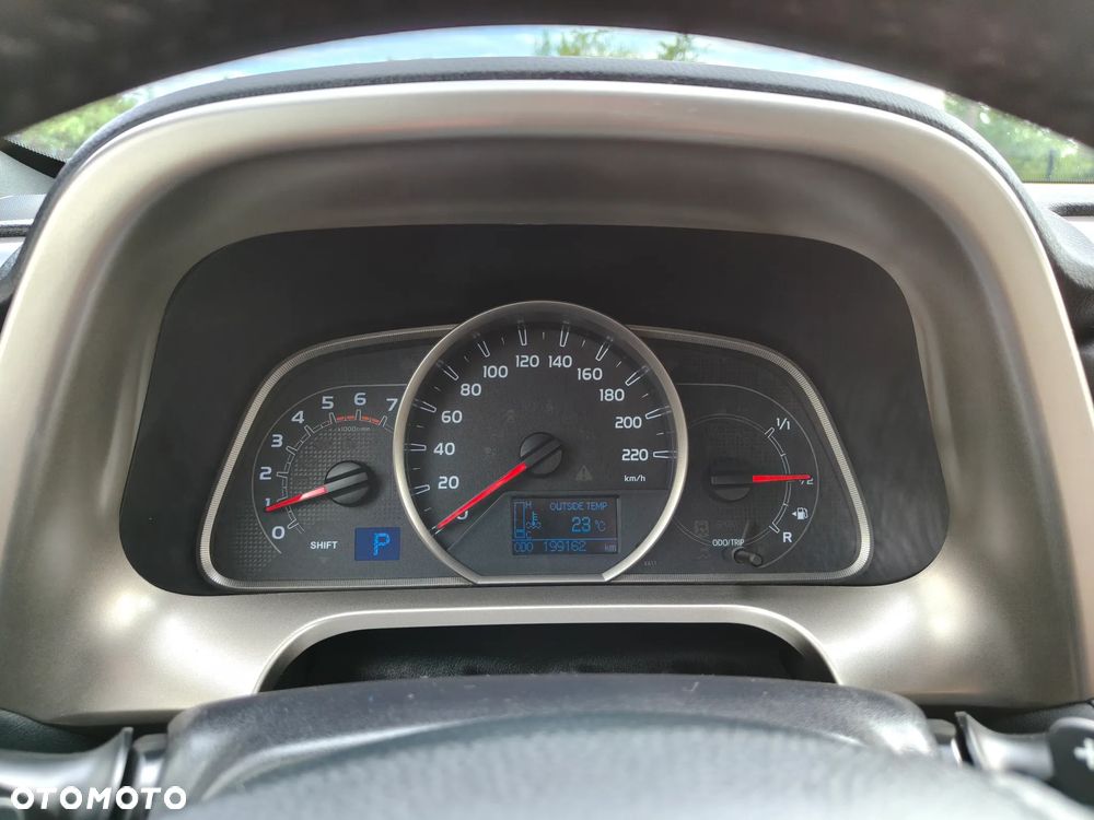 Toyota RAV4 2.2 D-4D 4x4 Automatik Executive - 19