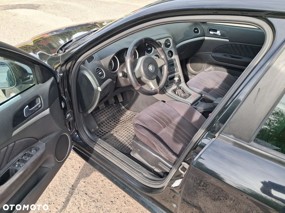 Alfa Romeo 159 1.9 JTDM 16V DPF - 8