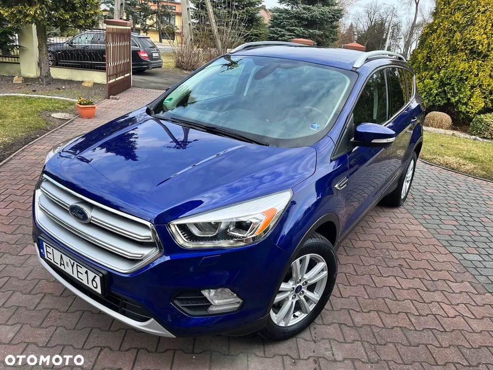 Ford Kuga 1.5 EcoBoost 2x4 Cool & Connect - 9
