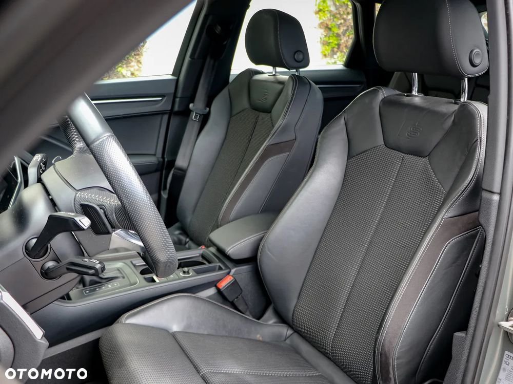 Audi Q3 40 TFSI Quattro S-Line S tronic - 13