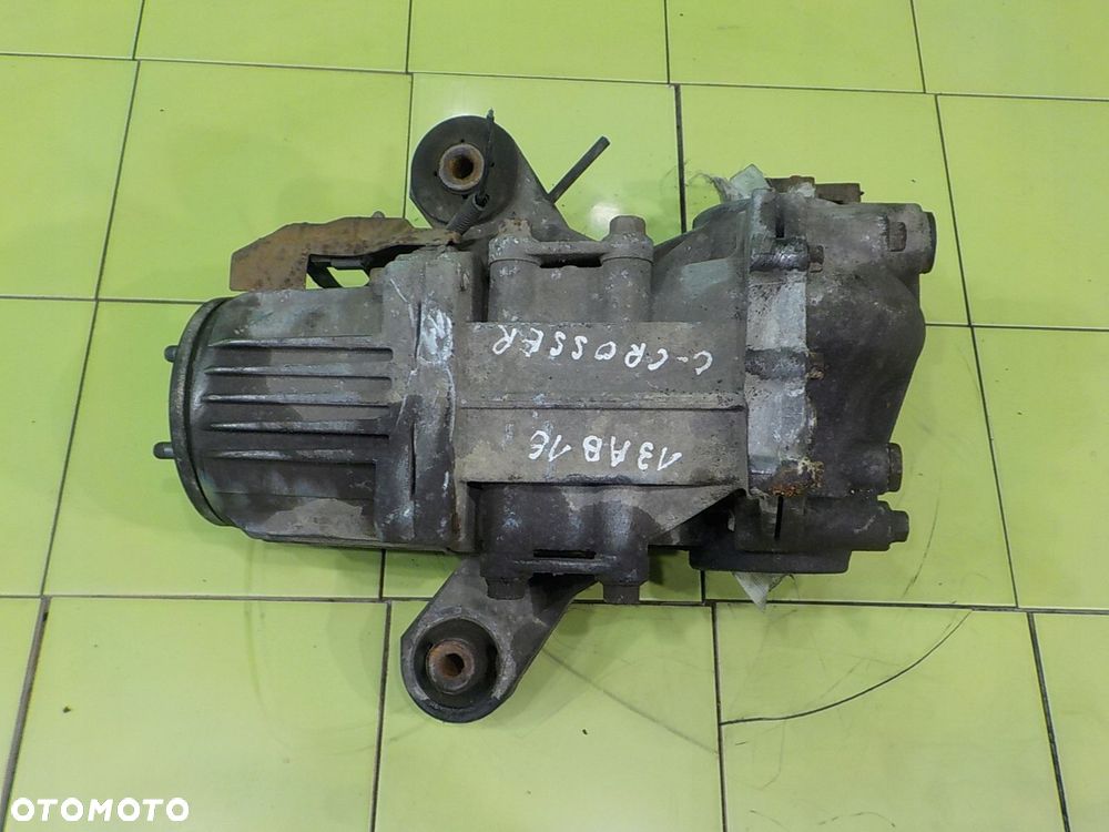 CITROEN C-CROSSER 2.2 HDI 09r 5D dyfer most tyl 2.352 T01GS1849 - 5