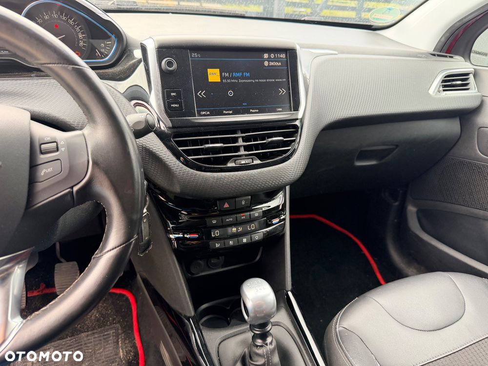 Peugeot 2008 PureTech 110 Stop&Start Allure - 6