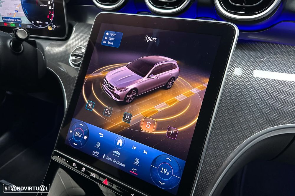 Mercedes-Benz C 300 e T 9G-TRONIC AMG Line - 43