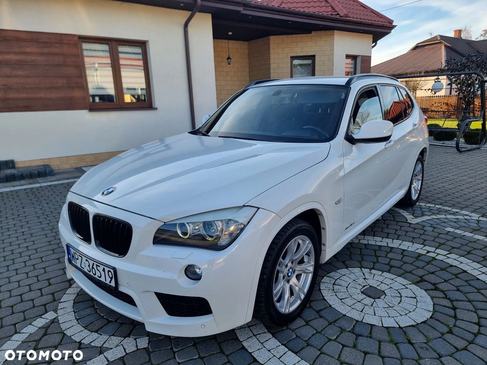 BMW X1 xDrive18d - 38