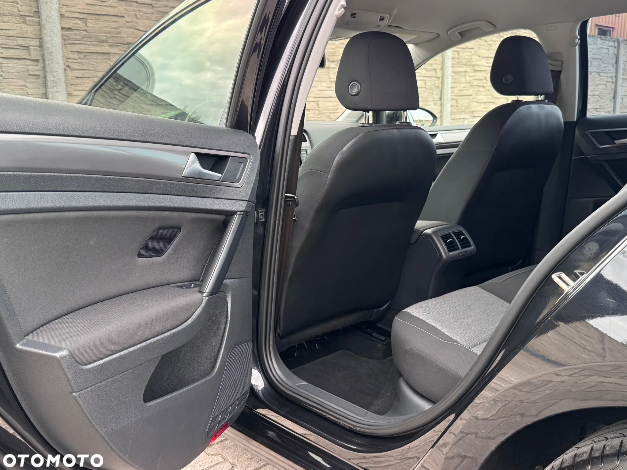 Volkswagen Golf VII 1.6 TDI BMT Highline - 18
