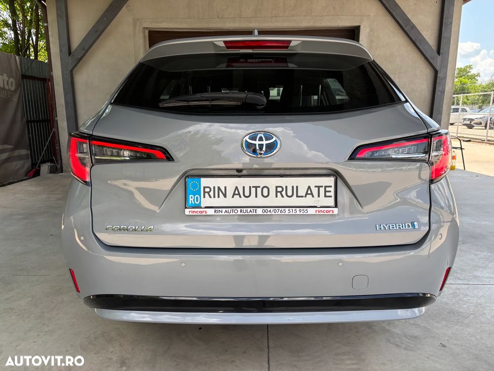 Toyota Corolla 1.8 HSD Business - 7