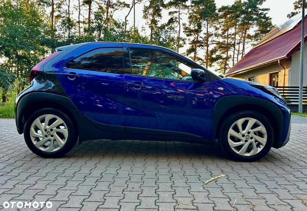 Toyota Aygo x.shift x-play connect - 7