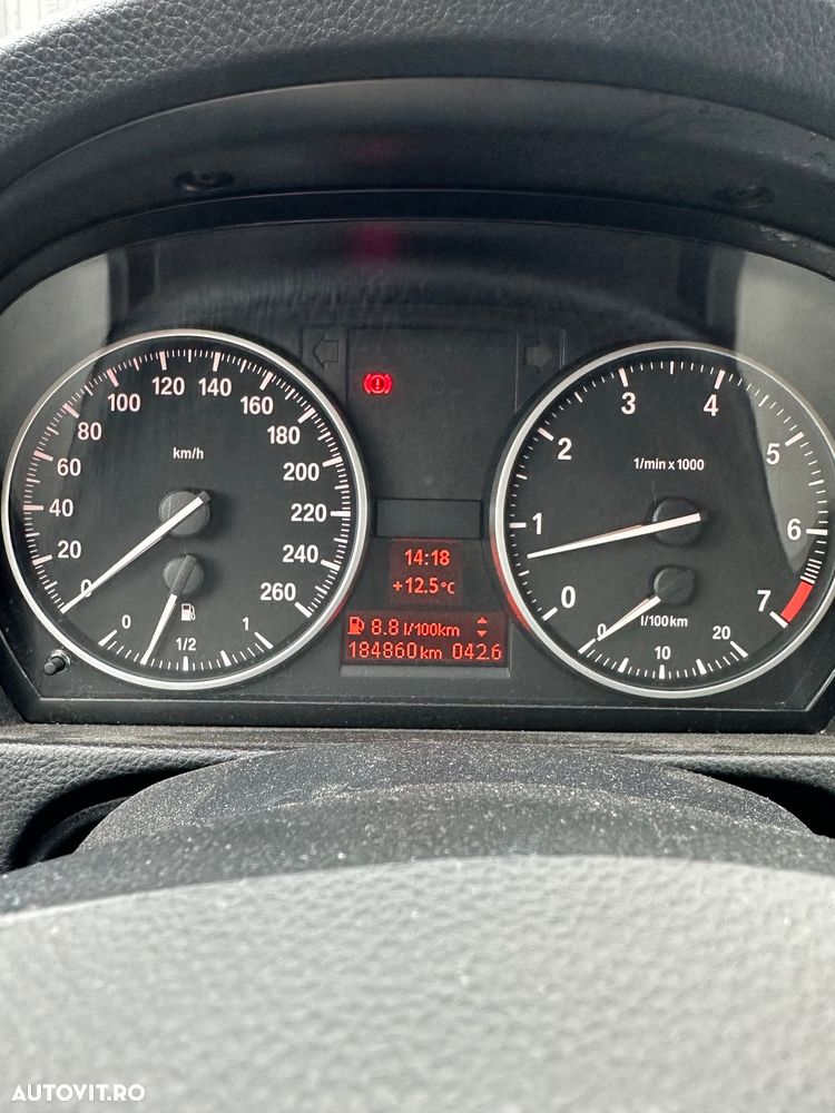 BMW Seria 3 316i - 15