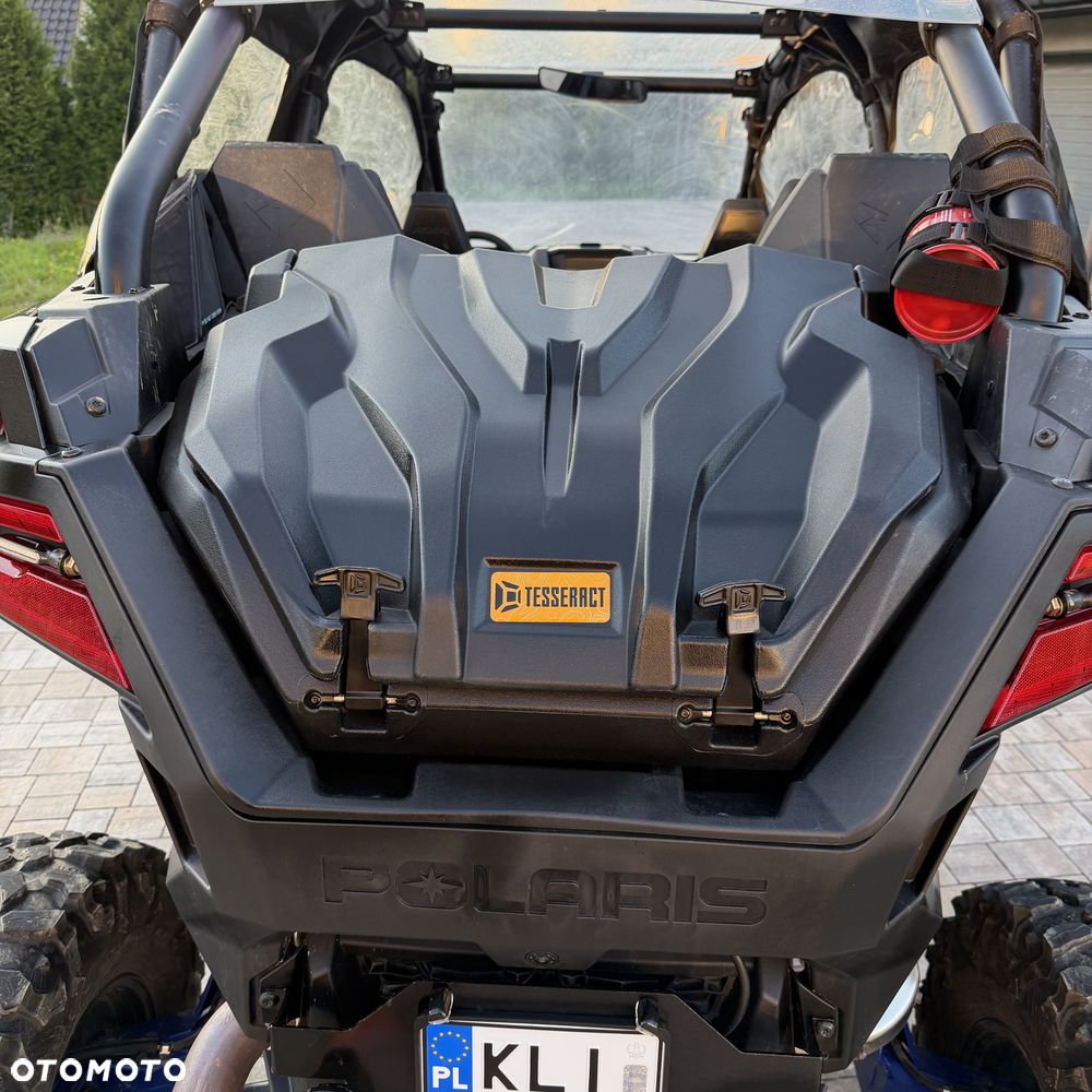 Polaris RZR - 10