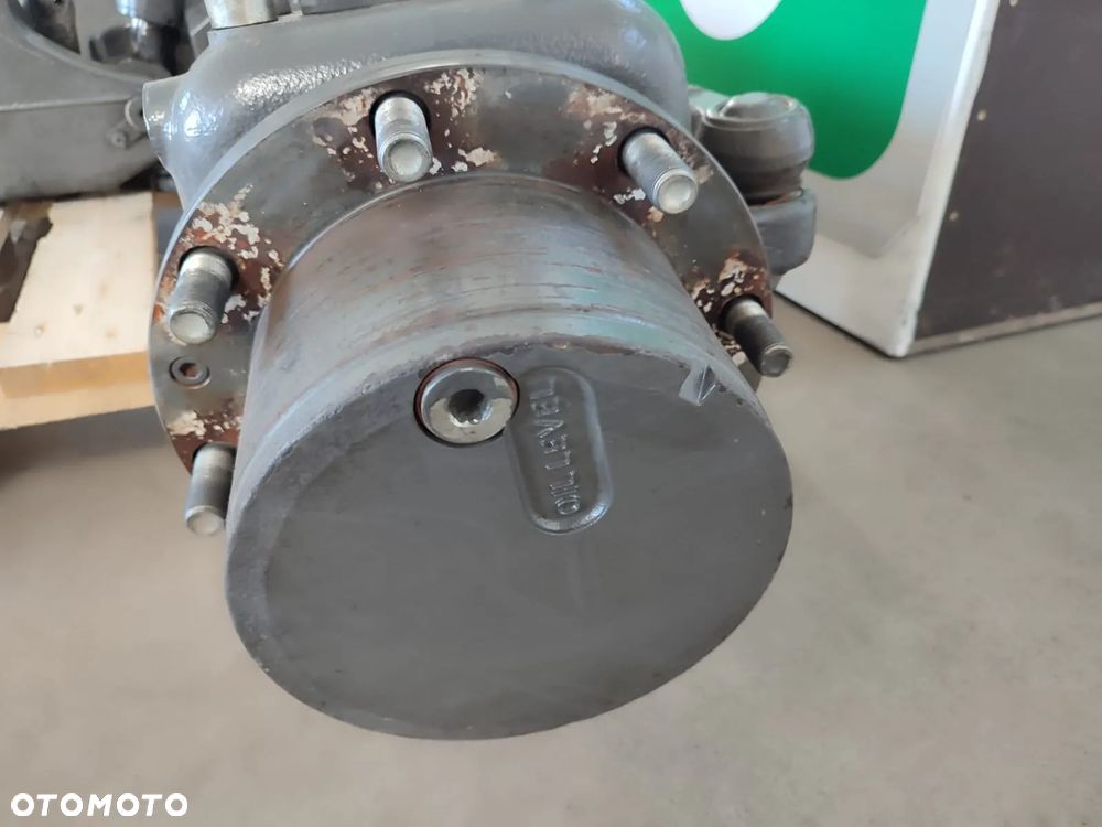 Most napędowy Spicer 735/112  36238800 Valtra N123 - 8