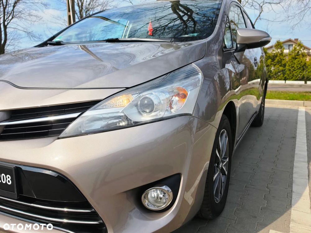 Toyota Verso 1.6 D-4D 5-Sitzer Start/Stop Executive - 10