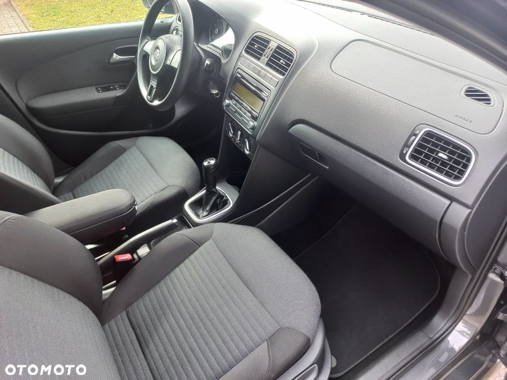 Volkswagen Polo 1.4 16V Comfortline Optimum - 25