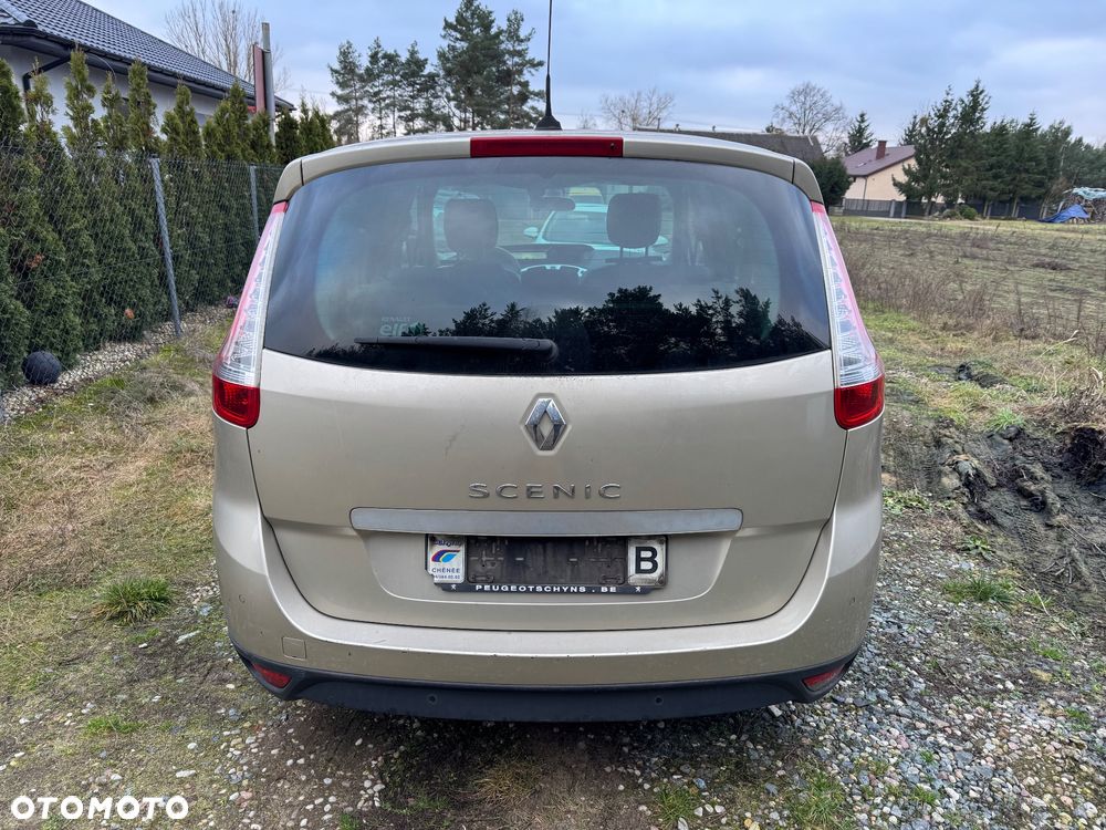 Renault Grand Scenic - 5