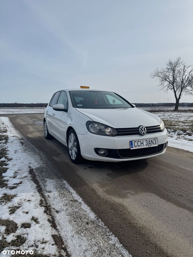Volkswagen Golf 1.6 TDI Highline DSG - 2