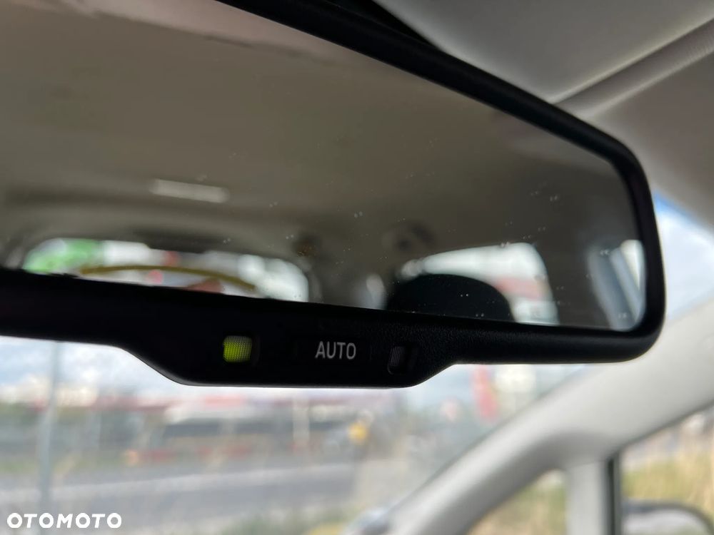 Toyota Verso 1.6 D-4D 5-Sitzer Start/Stop Comfort - 10