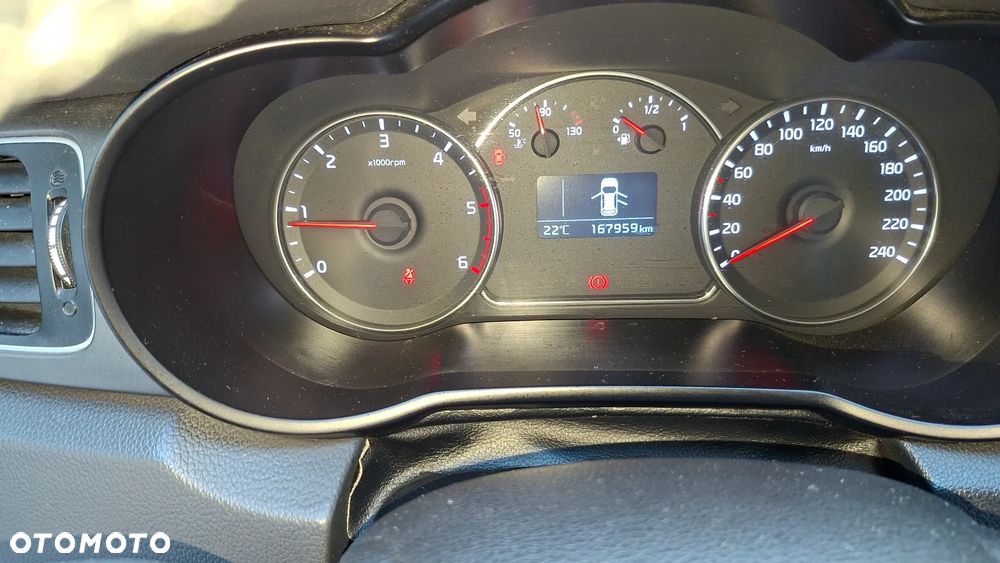 Kia Carens 1.7 CRDi XL 7os - 15