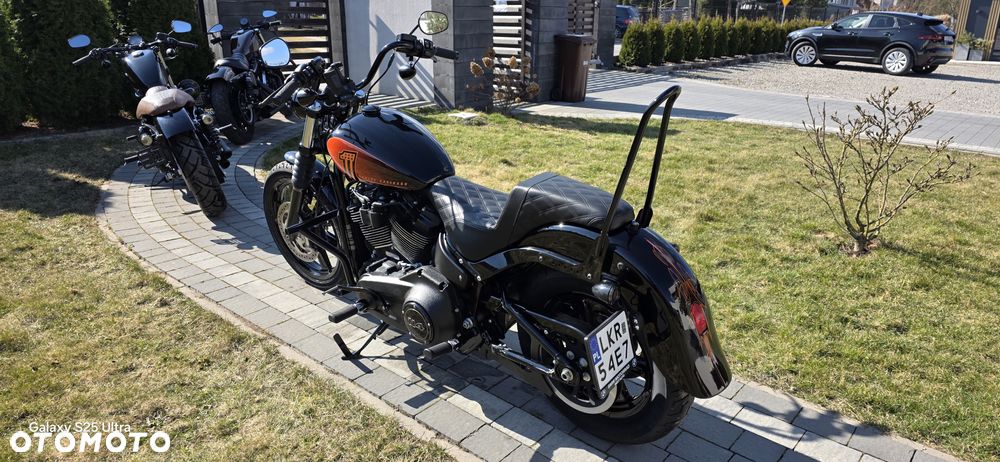 Harley-Davidson Softail Street Bob - 3