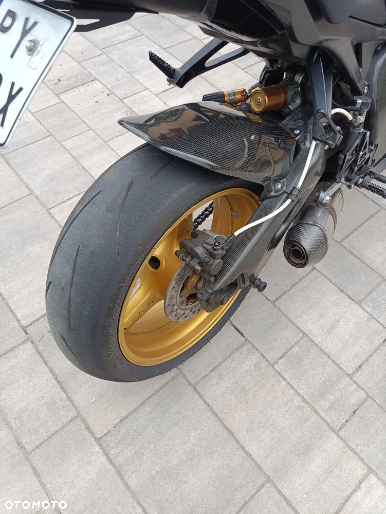 Honda CBR - 8