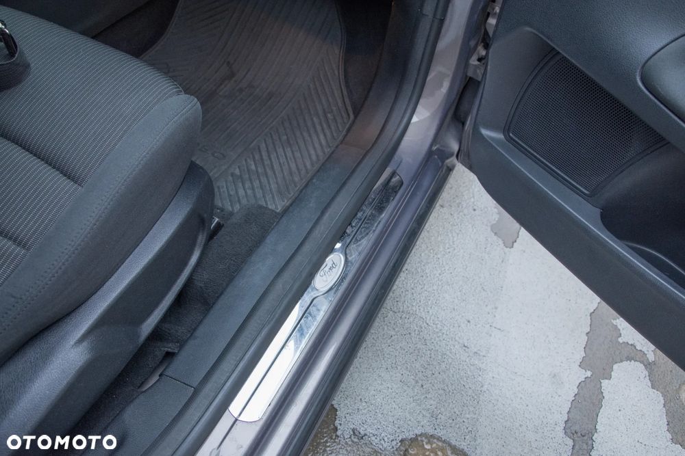 Ford Mondeo 2.0 TDCi Titanium - 26