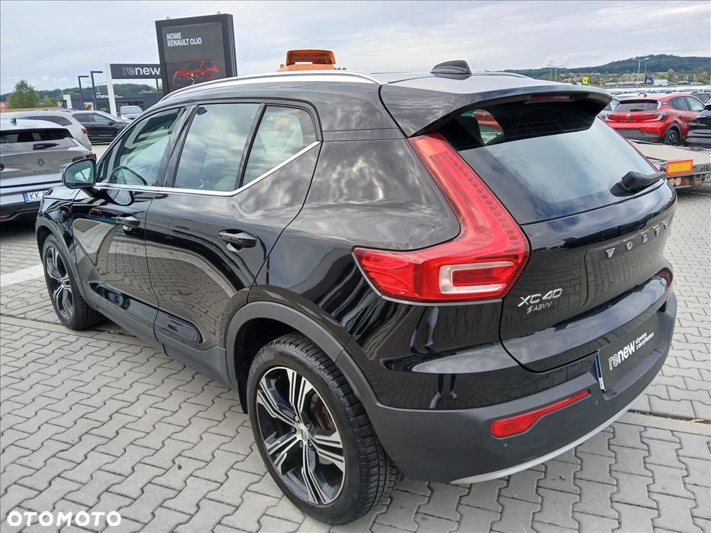 Volvo XC 40 - 4