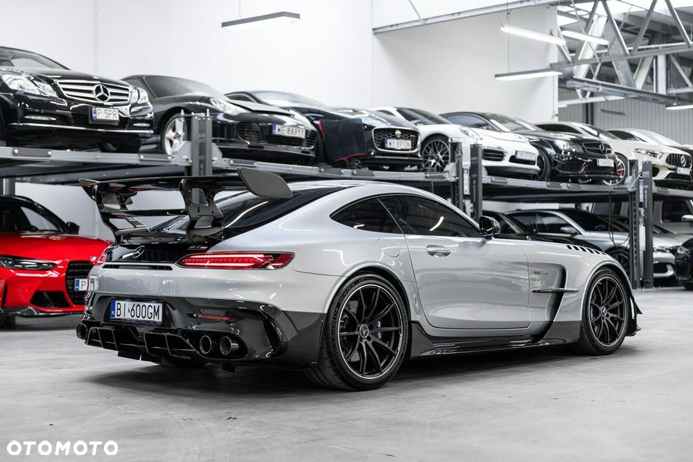Mercedes-Benz AMG GT - 13