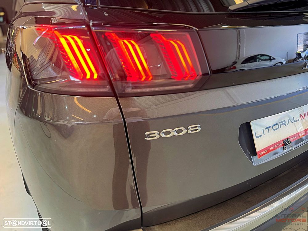 Peugeot 3008 1.2 PureTech Allure Pack EAT8 - 9