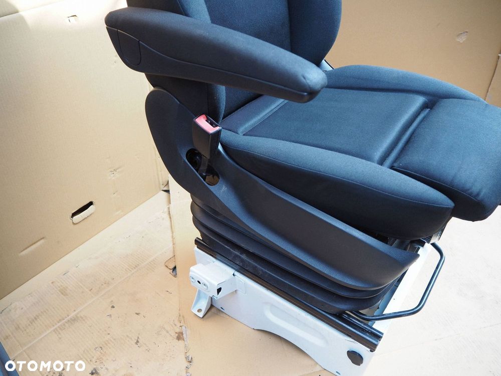 fotele pneumatyczne pompowane mercedes sprinter 907 910 komplet - 12