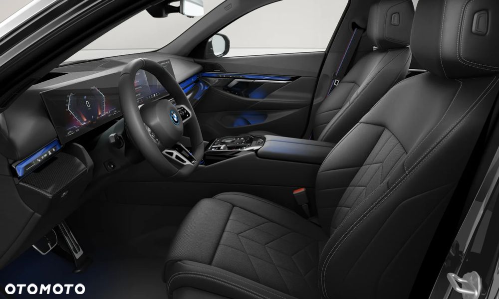 BMW Seria 5 530e xDrive PHEV M Sport - 10