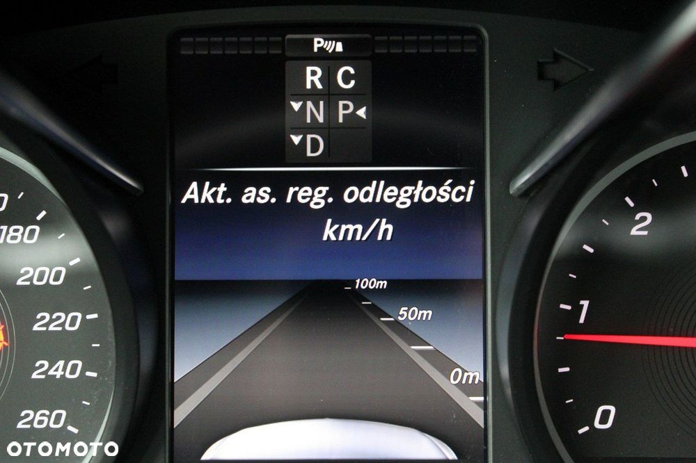 Mercedes-Benz Klasa V 300 d Avantgarde 9G-Tronic (d³ugi) - 23