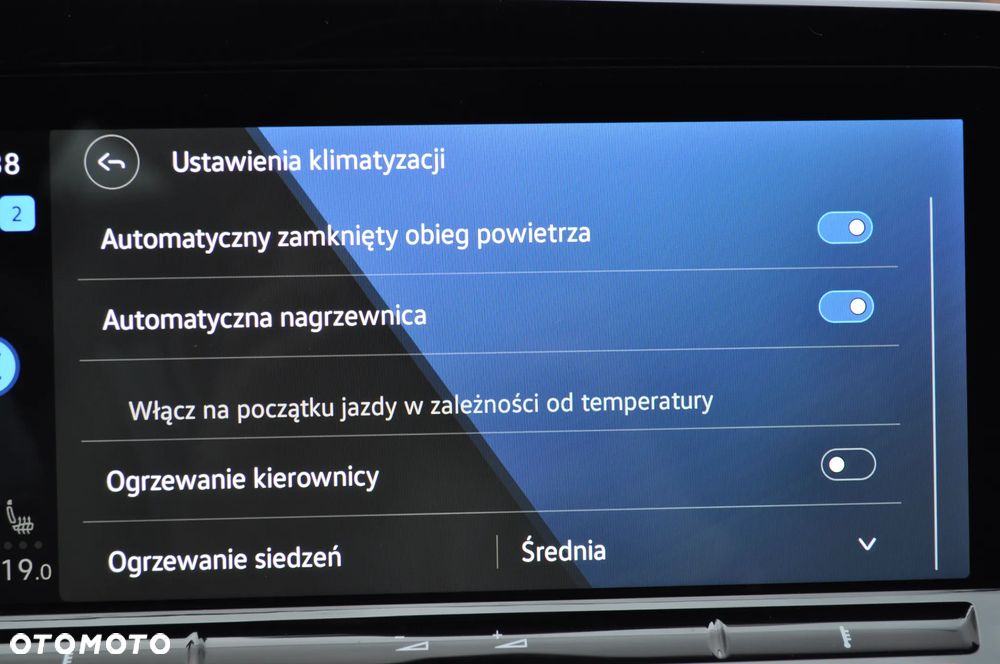 Volkswagen Golf 2.0 TDI SCR Active - 33