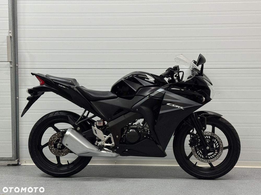 Honda CBR - 3