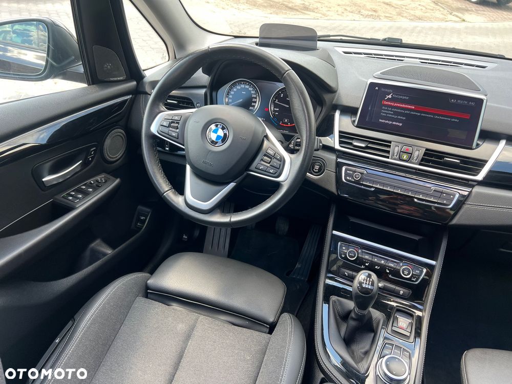 BMW Seria 2 216i GPF Sport Line - 21