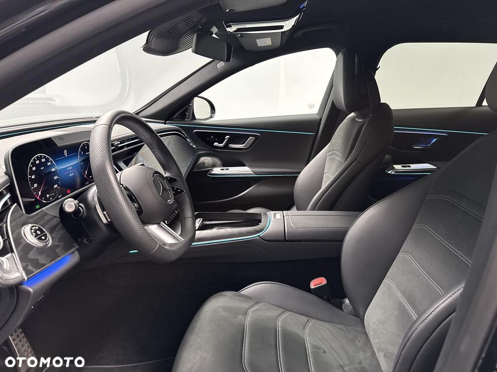 Mercedes-Benz Klasa E 220 d 4Matic 9G-TRONIC Edition AMG Line - 13